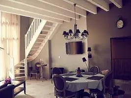 Le Chateau Des Cinq Cantons Hotel Carpentras